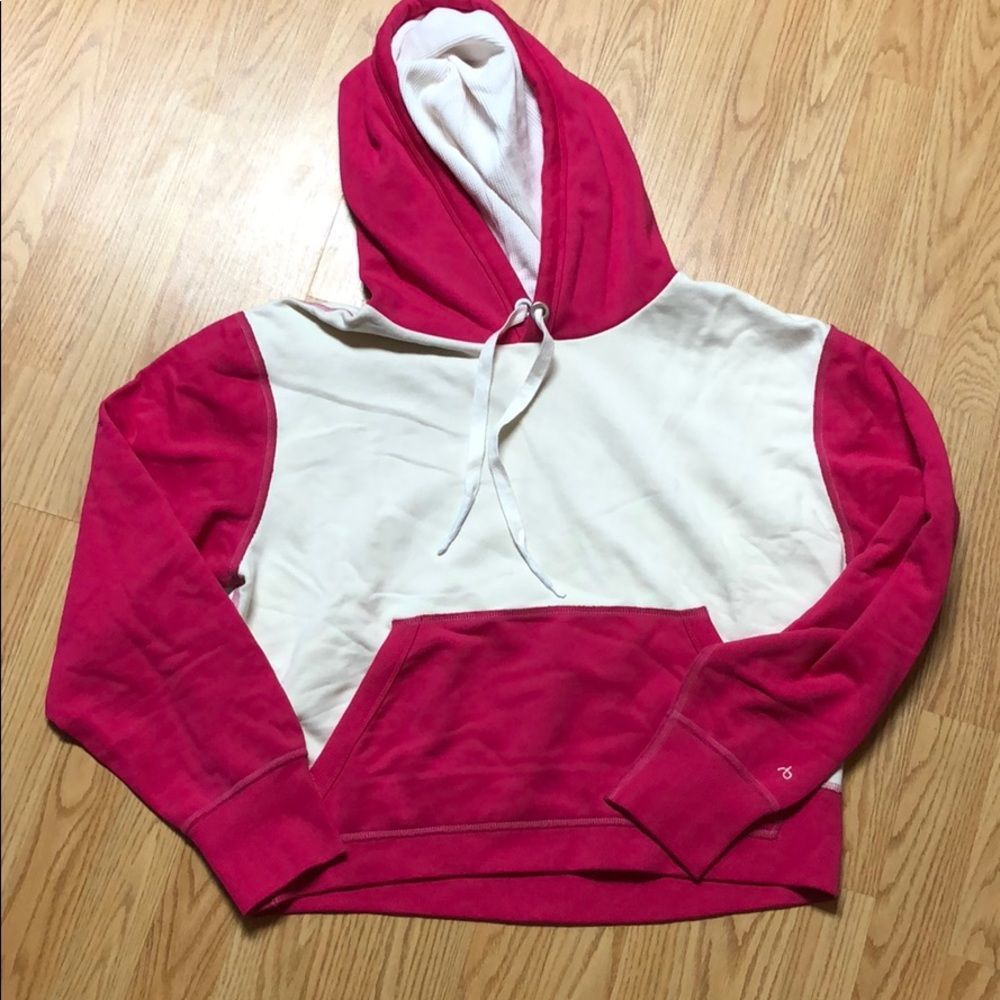 Women’s Two-Tone Hooded Pullover Sweatshirt - Pink & Cream